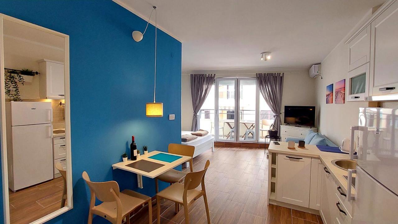 Bella Budva Apartment เบชิชิ ภายนอก รูปภาพ