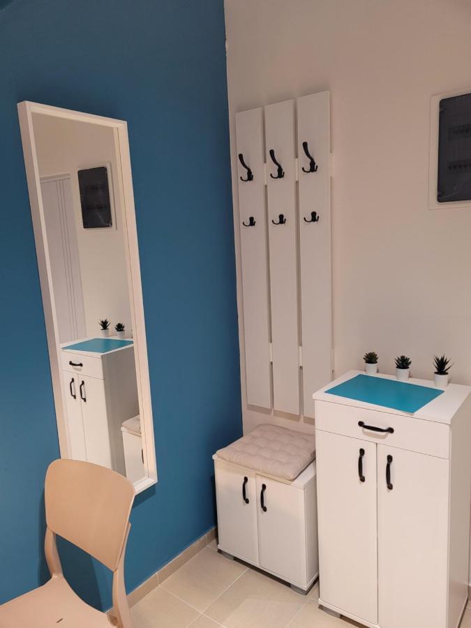 Bella Budva Apartment เบชิชิ ภายนอก รูปภาพ