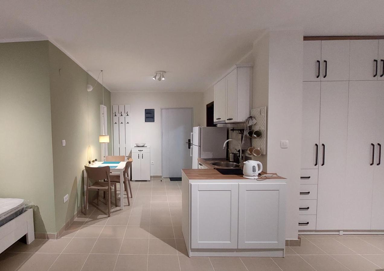 Bella Budva Apartment เบชิชิ ภายนอก รูปภาพ