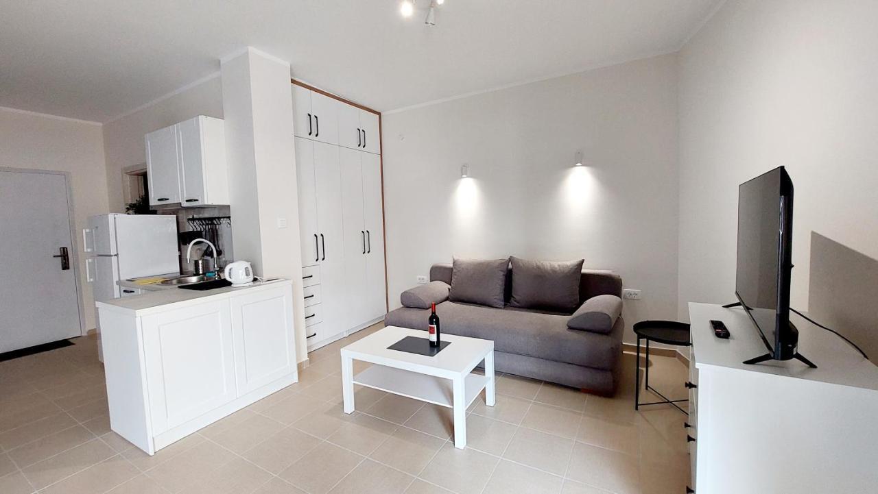 Bella Budva Apartment เบชิชิ ภายนอก รูปภาพ